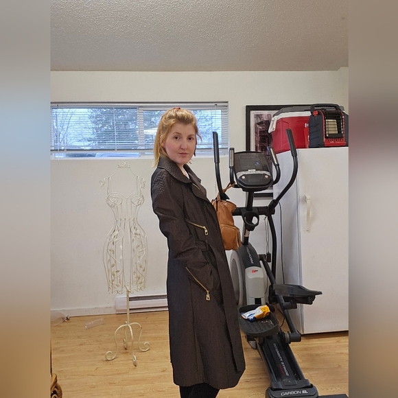 Cole Haan trench coat - Picture 12 of 15